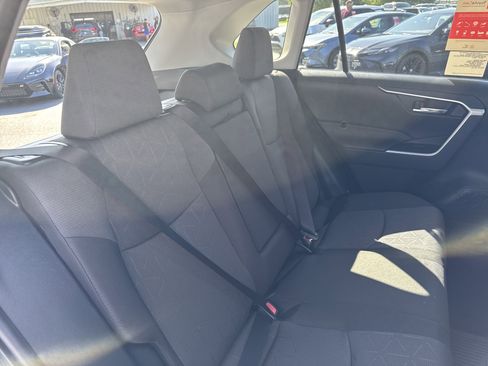 New 2025 Toyota RAV4 XLE w/ Convenience Package AWD/4WD image 30