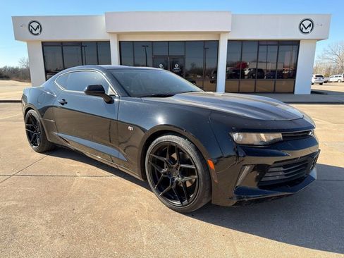 Used 2017 Chevrolet Camaro LT image 2