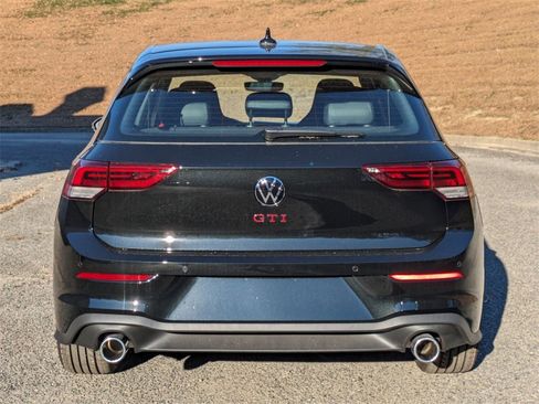 New 2024 Volkswagen GTI SE image 5