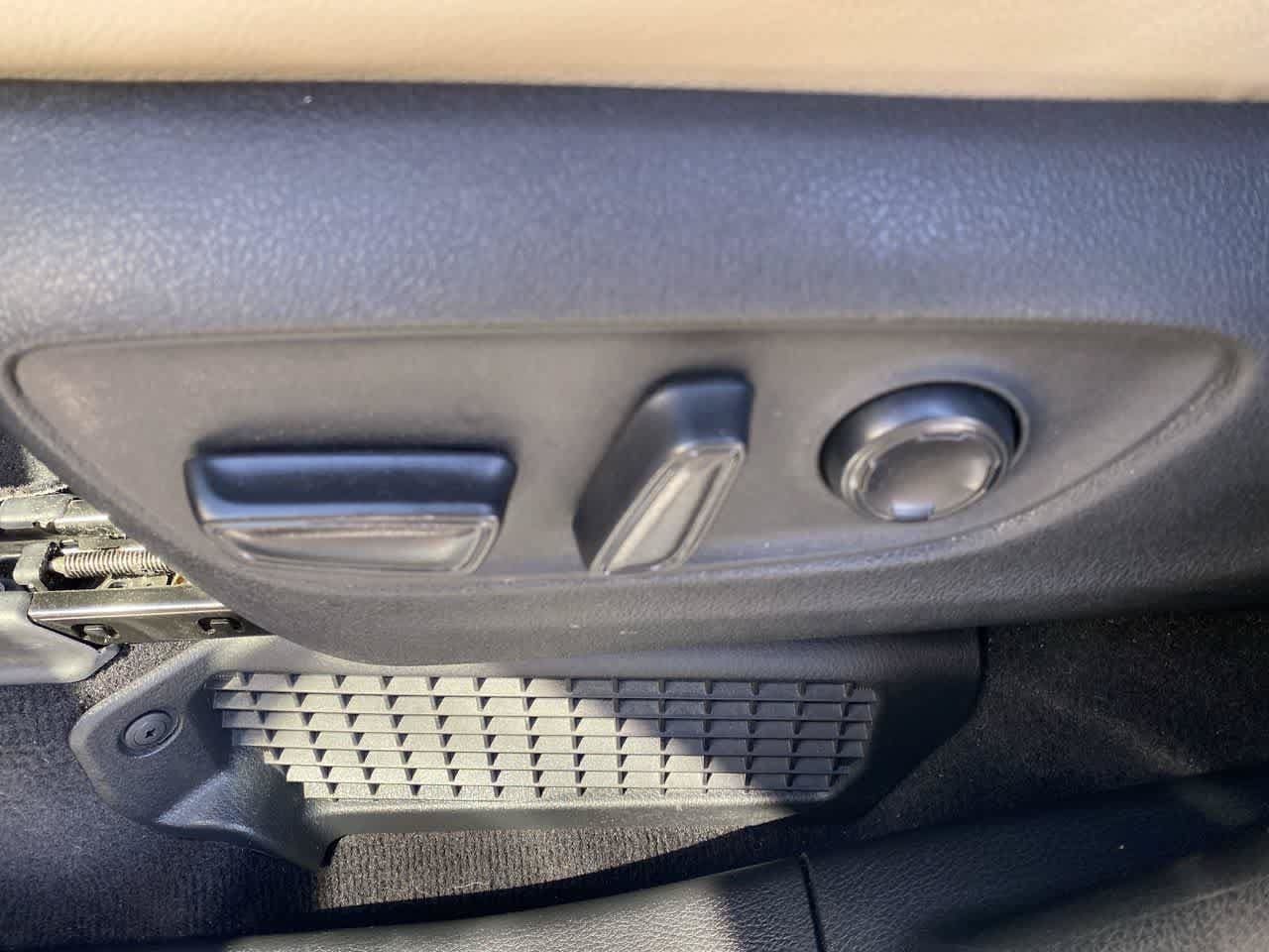 Certified 2024 Toyota Sienna Limited AWD/4WD image 12