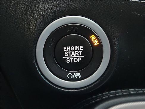 Used 2023 Dodge Challenger R/T w/ Plus Package image 16