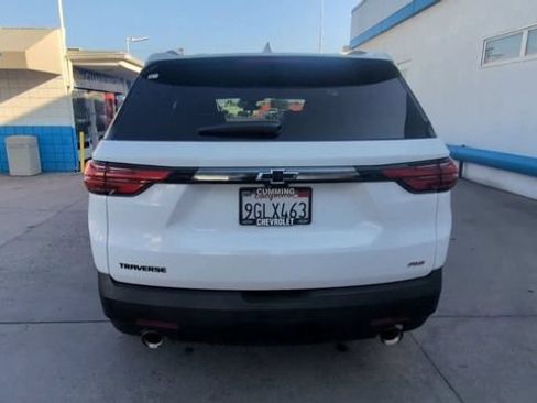 Certified 2023 Chevrolet Traverse RS FWD image 7