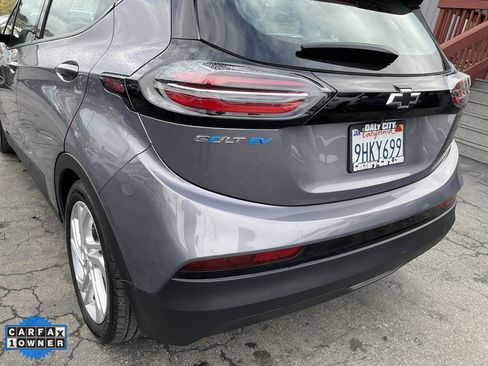 Used 2023 Chevrolet Bolt LT image 80