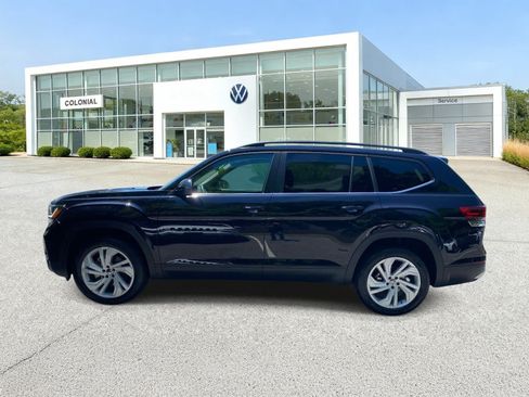 Certified 2022 Volkswagen Atlas SE AWD/4WD image 2