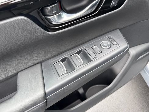 Certified 2025 Honda CR-V EX-L image 10