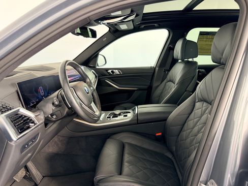 Certified 2025 BMW X5 xDrive40i image 23