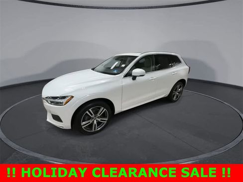 Used 2020 Volvo XC60 T5 Momentum image 4