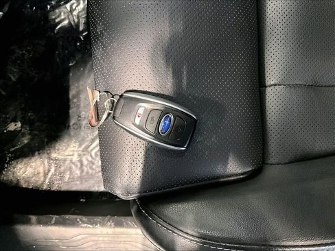 Used 2024 Subaru Outback Limited image 32