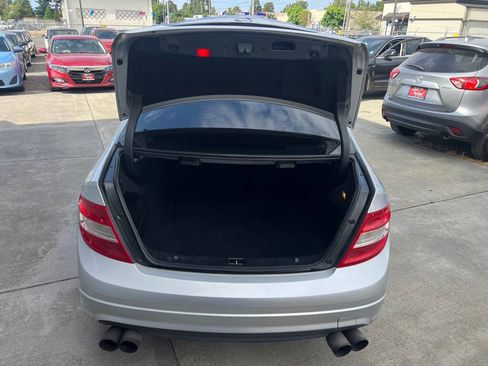 Used 2011 Mercedes-Benz C 300 4MATIC Sedan image 17