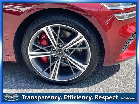 Used 2025 Genesis G70 2.5T w/ Sport Prestige Package image 9