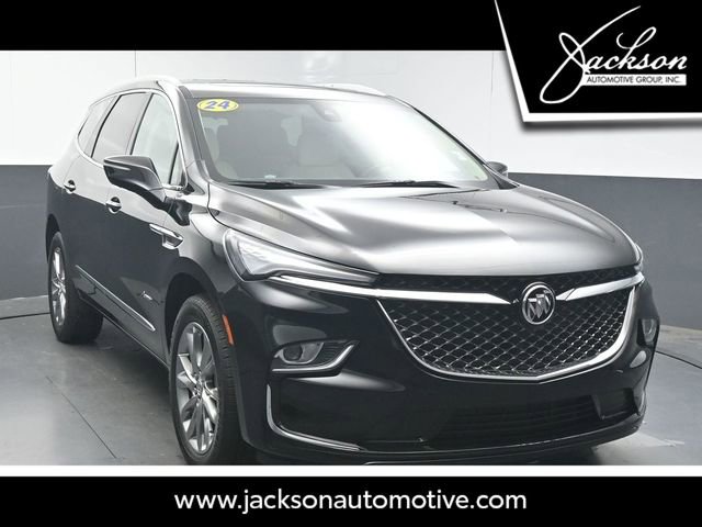 Used 2024 Buick Enclave Avenir FWD image 1