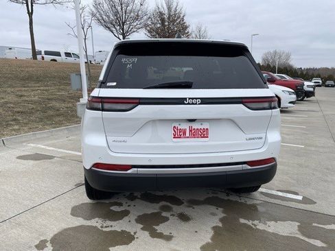 New 2026 Jeep Grand Cherokee Limited image 5