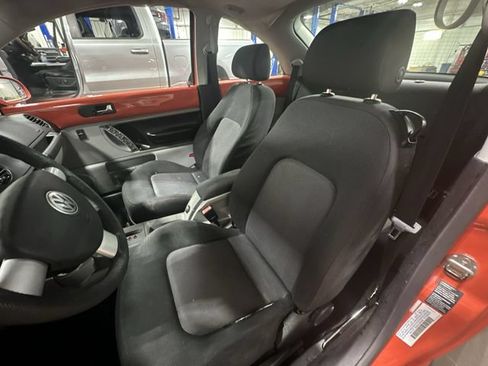 Used 2004 Volkswagen Beetle GLS FWD image 17