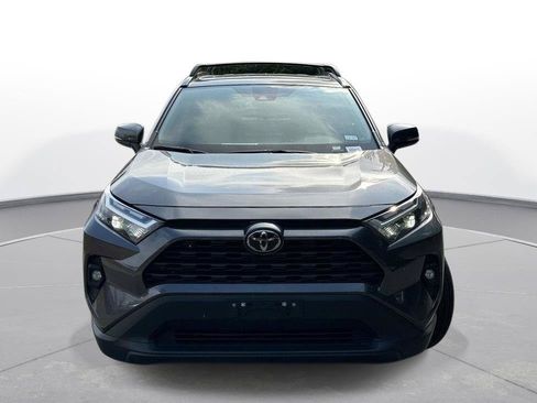 Used 2025 Toyota RAV4 XLE Premium FWD image 3