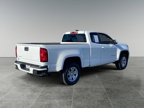 Used 2022 Chevrolet Colorado LT w/ Fleet Safety Package image 5