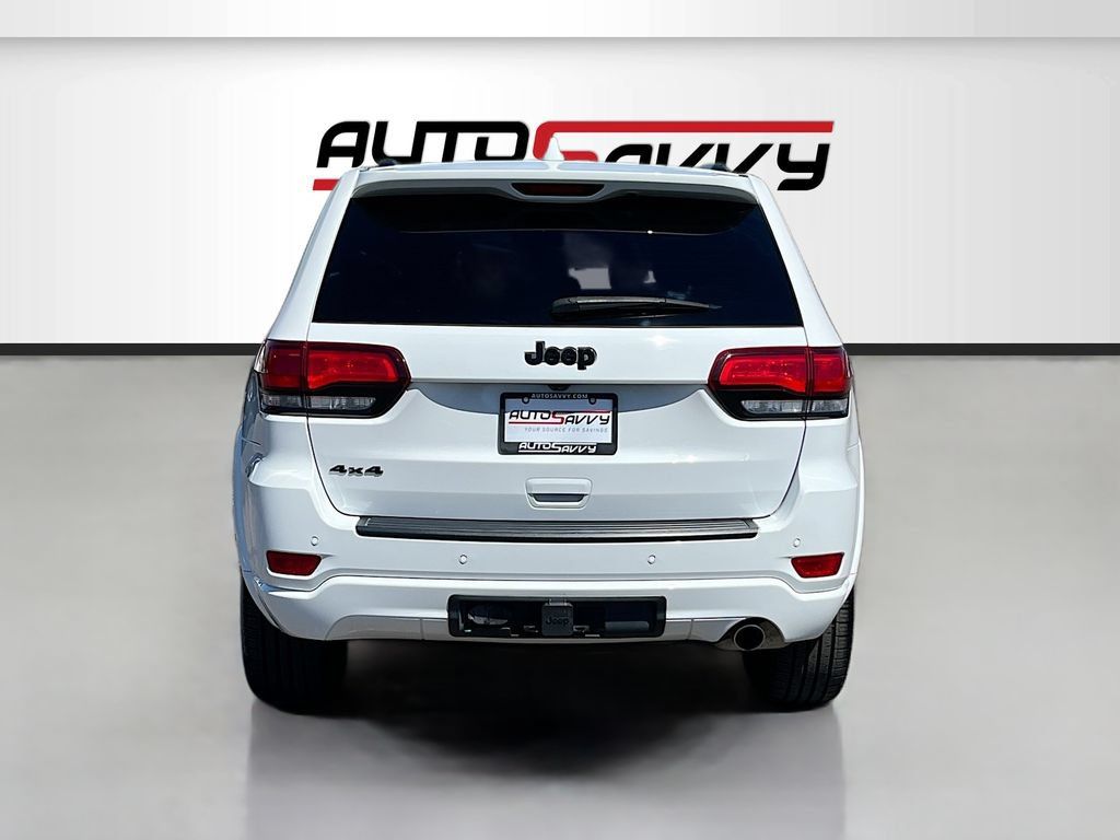 Used 2021 Jeep Grand Cherokee Laredo X AWD/4WD image 6