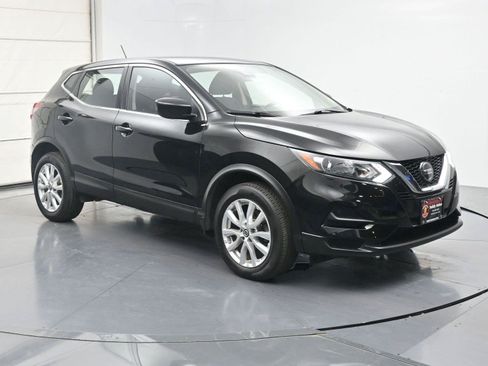 Used 2020 Nissan Rogue Sport S w/ Appearance Package AWD/4WD image 25