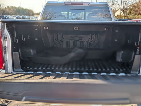 Used 2020 Chevrolet Silverado 1500 LTZ w/ LTZ Plus Package image 37