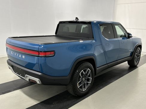 Used 2024 Rivian R1T Adventure AWD/4WD image 5