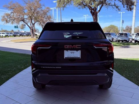 Used 2026 GMC Terrain Elevation image 7