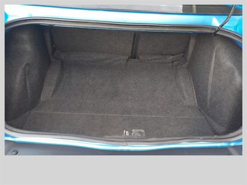 Used 2015 Dodge Challenger R/T Scat Pack w/ Leather Interior Group image 32