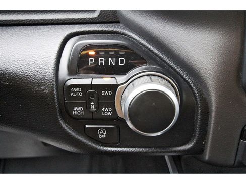 Used 2020 RAM 1500 Big Horn AWD/4WD image 22