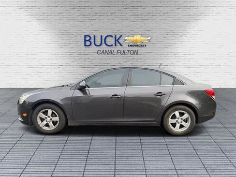 Used 2014 Chevrolet Cruze LT w/ Technology Package FWD image 1
