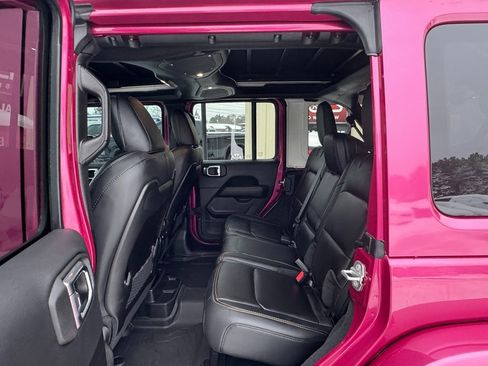 Used 2024 Jeep Wrangler Rubicon 392 image 28