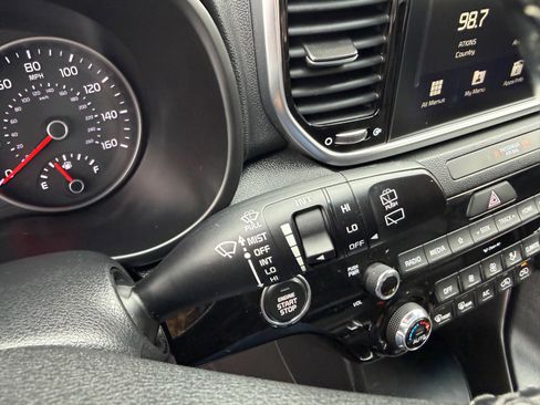 Used 2020 Kia Sportage EX image 39