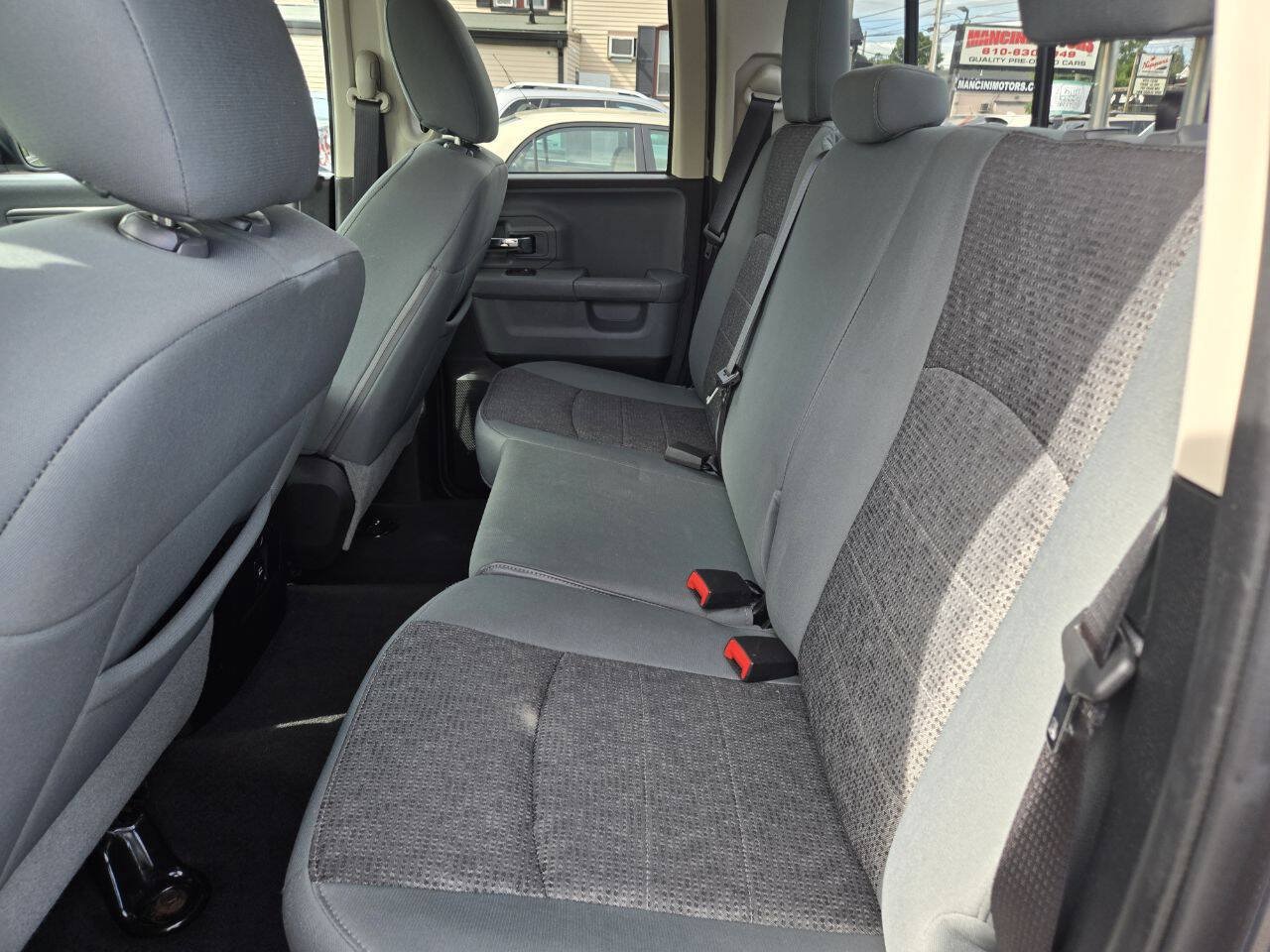 Used 2015 RAM 1500 Big Horn AWD/4WD image 24