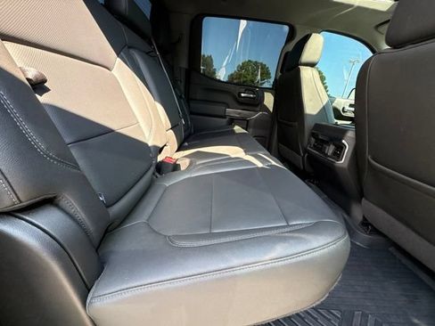 Used 2022 Chevrolet Silverado 1500 LTZ w/ LTZ Premium Package AWD/4WD image 6