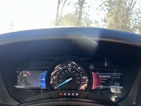 Used 2017 Ford Expedition EL Limited image 18