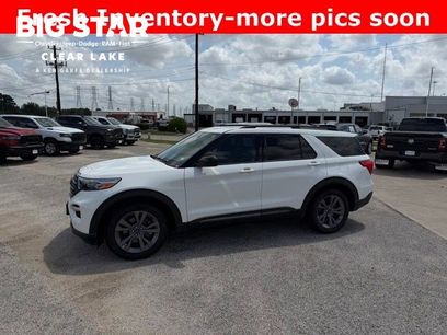 Used 2022 Ford Explorer XLT w/ Equipment Group 202A