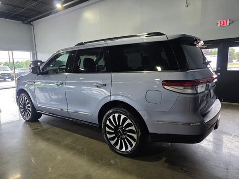 Used 2023 Lincoln Navigator Black Label AWD/4WD image 6