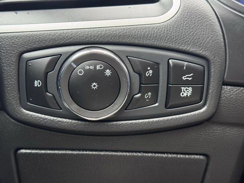 Used 2023 Ford Edge SEL w/ Convenience Package image 35