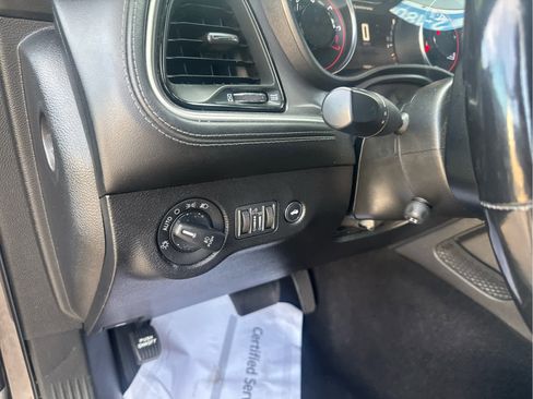 Used 2022 Dodge Challenger SXT w/ Plus Package image 23