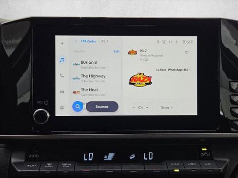 Used 2025 Toyota Camry LE image 11