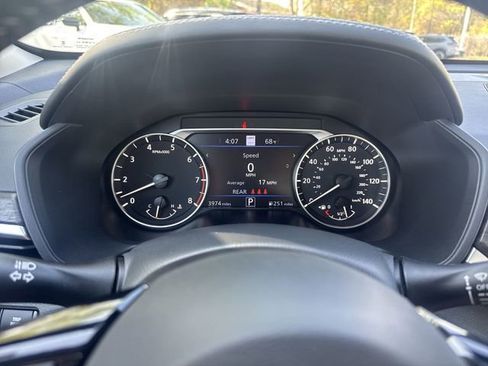 Used 2025 Nissan Altima 2.5 SL image 18