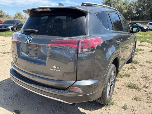 Used 2017 Toyota RAV4 XLE w/ Convenience Package AWD/4WD image 5