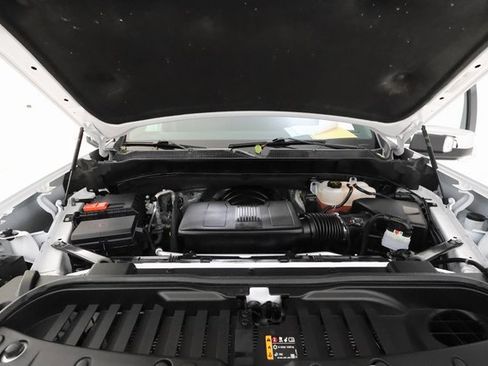 Used 2025 Chevrolet Silverado 1500 LTZ w/ Z71 Off-Road Package image 5