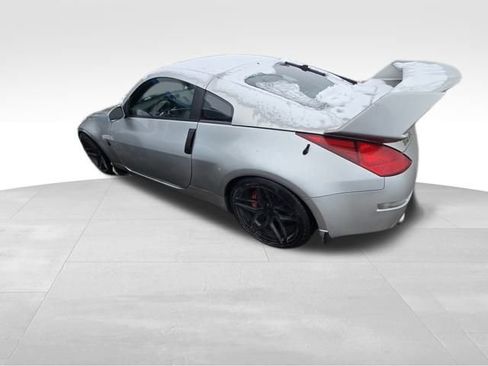Used 2004 Nissan 350Z Enthusiast w/ Aerodynamics Pkg image 8
