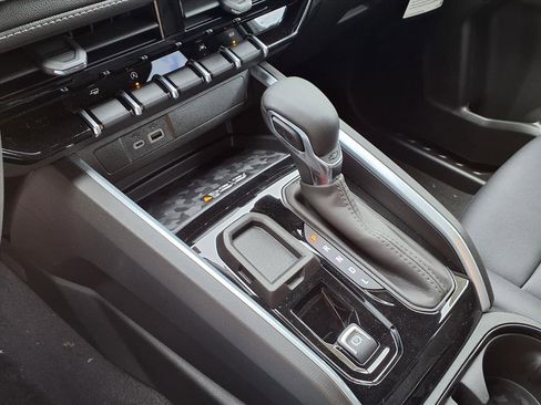 New 2026 Chevrolet Colorado LT w/ LT Convenience Package image 10