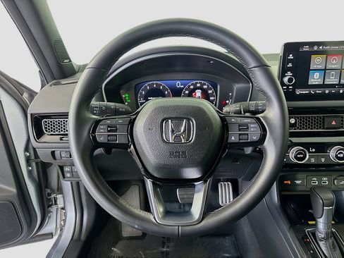 Used 2022 Honda Civic Sport Touring image 11