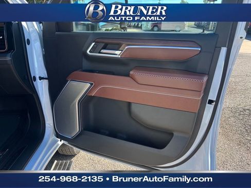 New 2026 GMC Sierra 3500 Denali Ultimate image 15