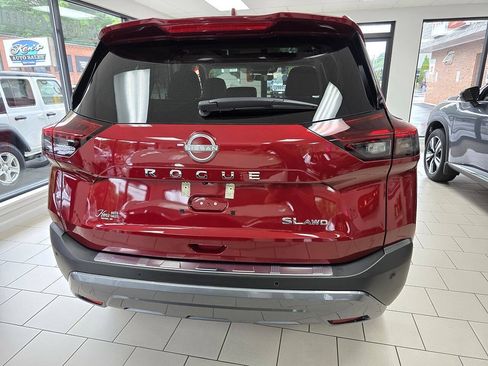 Used 2023 Nissan Rogue SL w/ SL Premium Package AWD/4WD image 11