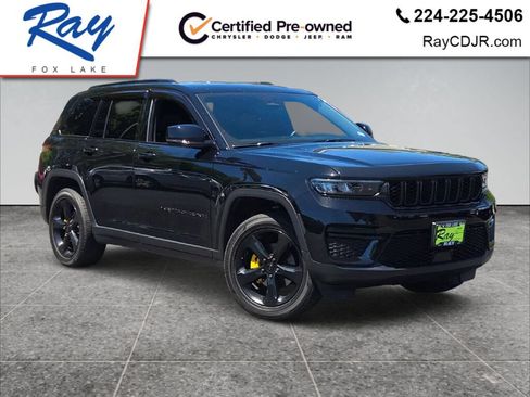 Certified 2023 Jeep Grand Cherokee Altitude AWD/4WD image 1