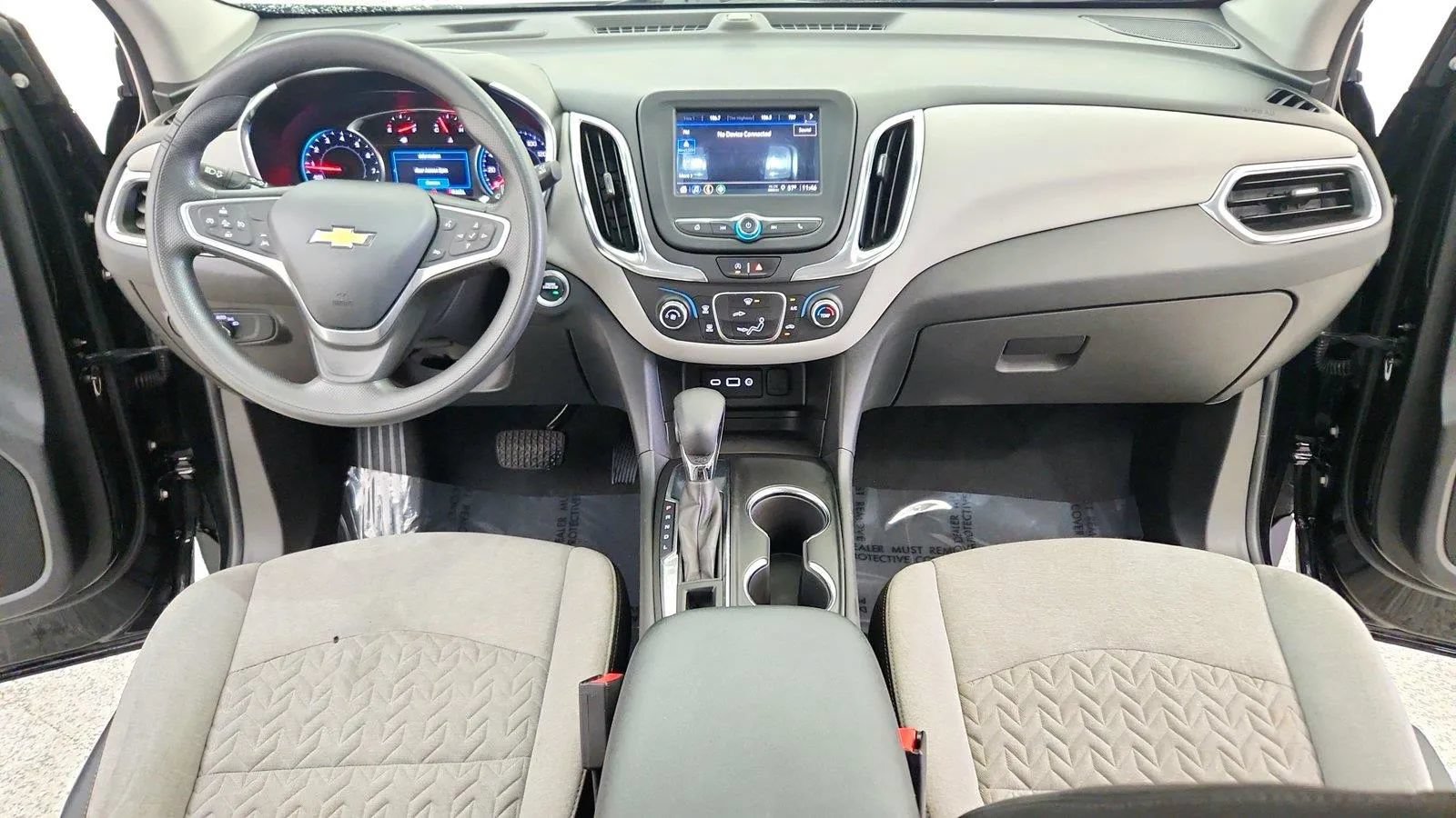 Used 2023 Chevrolet Equinox LS w/ LS Convenience Package FWD image 26