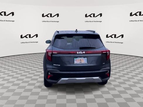 Certified 2025 Kia Seltos EX image 7