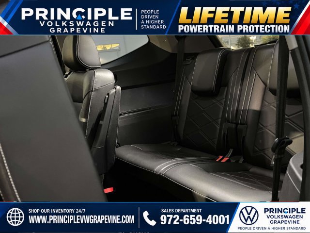 Certified 2024 Volkswagen Atlas SE FWD image 25