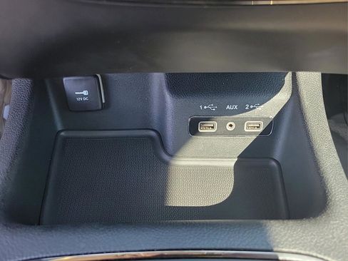 Used 2020 Dodge Durango GT image 30